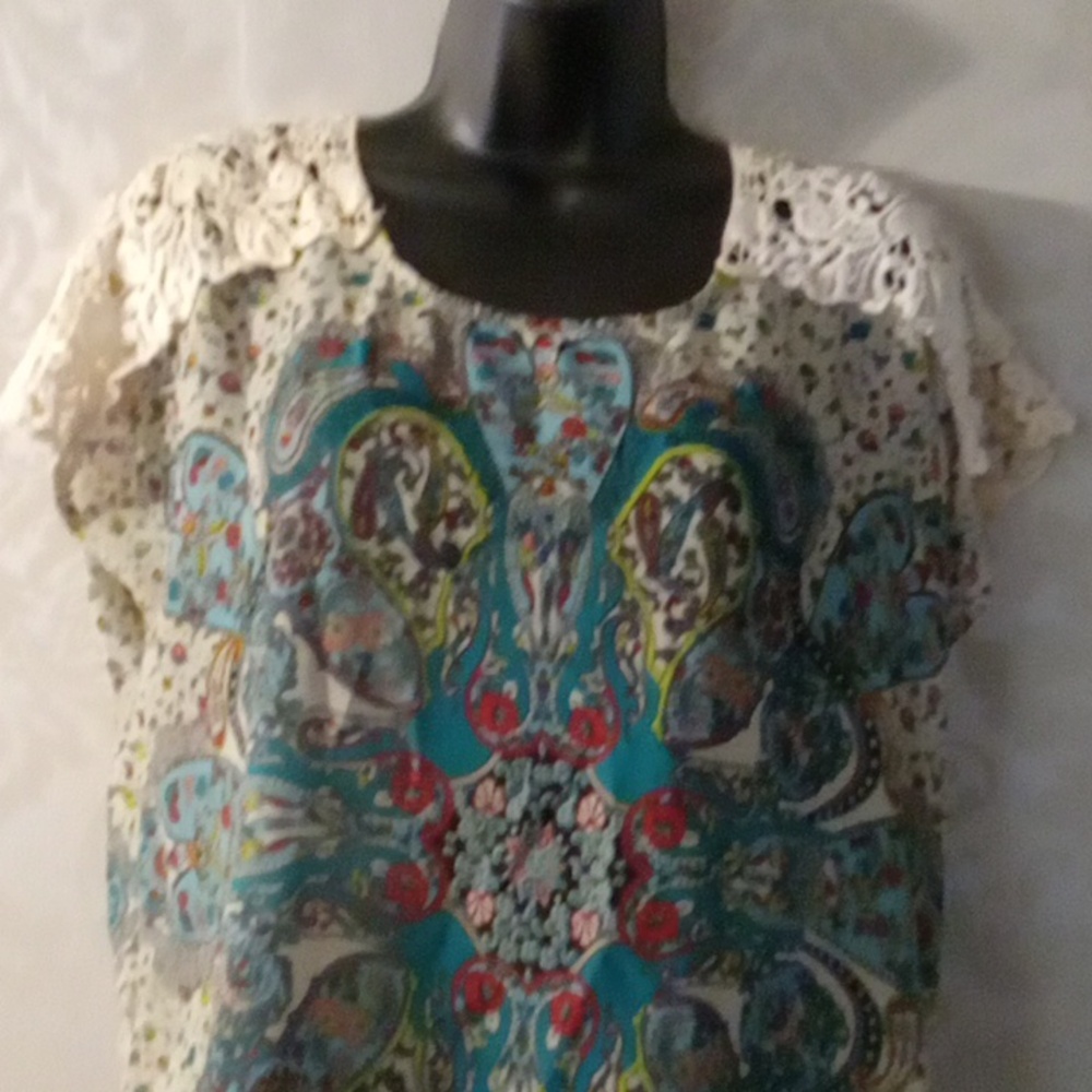 Hannah Graphic Red and Blue Boxy Blouse